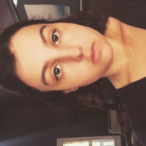 Meet your Posher, Simone